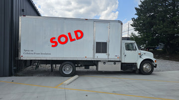 INTERNATIONAL 4700 SERIES BOX TRUCK