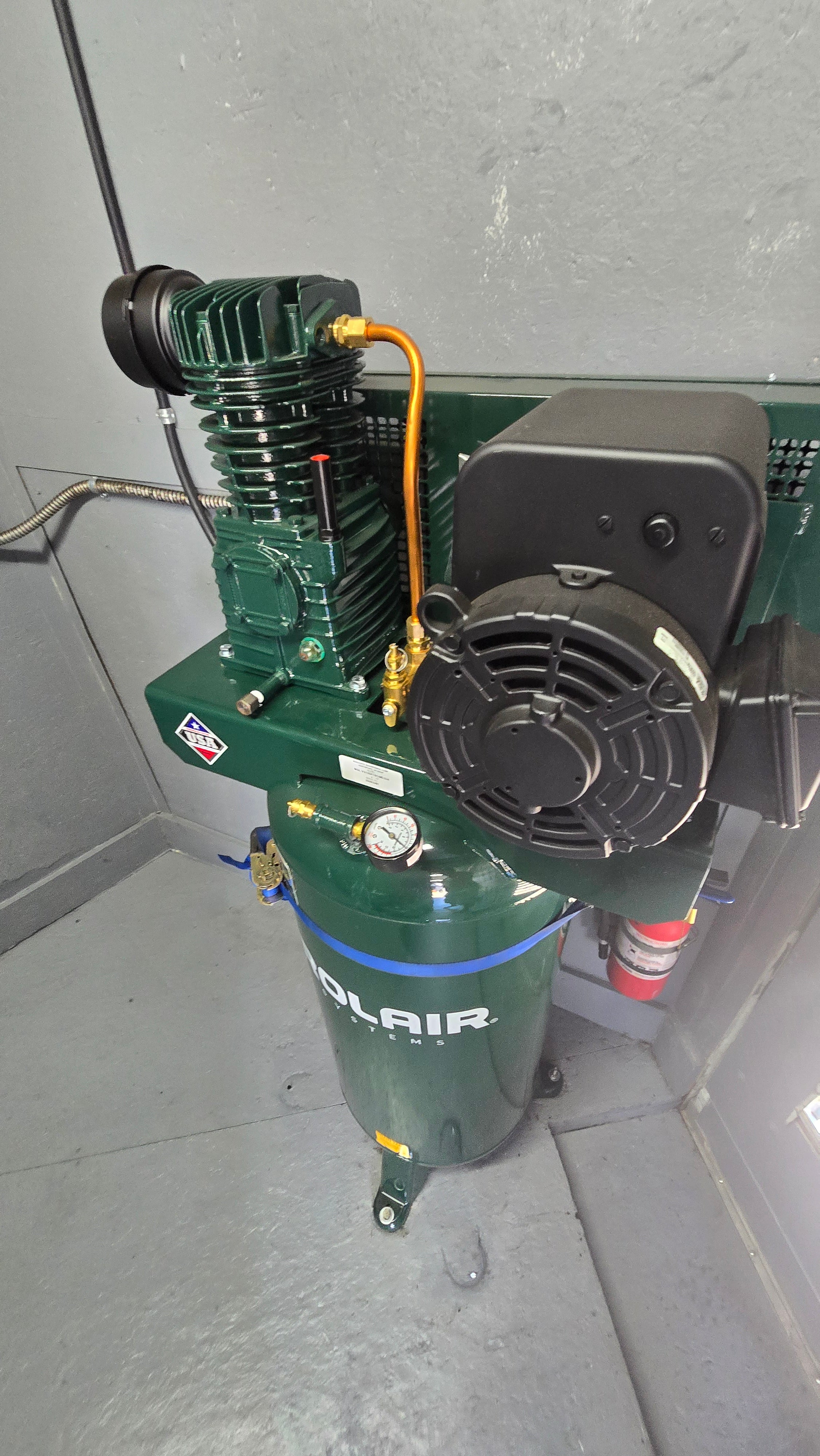 16' RIG WITH GRACO E-20 REACTOR.